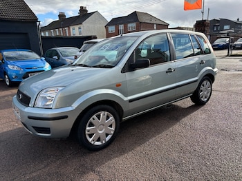 Used Ford Fusion 2004 for sale - 77195034: Photo