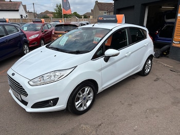Used Ford Fiesta 2016 for sale - 75303379: Photo