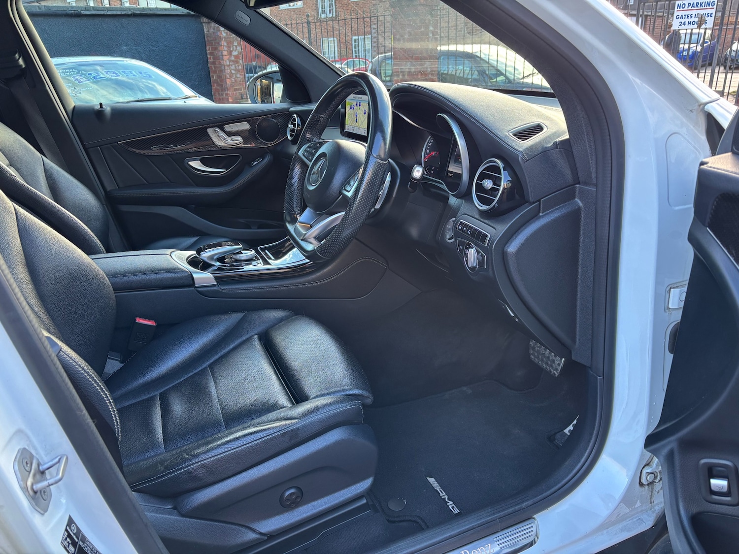 Used Mercedes-Benz GLC 2016 for sale - 77198054: Photo 8