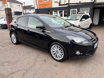 Used Ford Focus 2013 for sale - 76253260: Photo 2