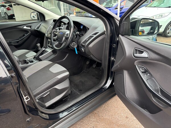 Used Ford Focus 2013 for sale - 76253260: Photo 8