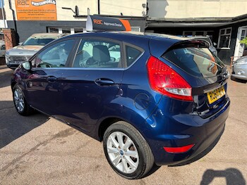 Used Ford Fiesta 2010 for sale - 74491305: Photo