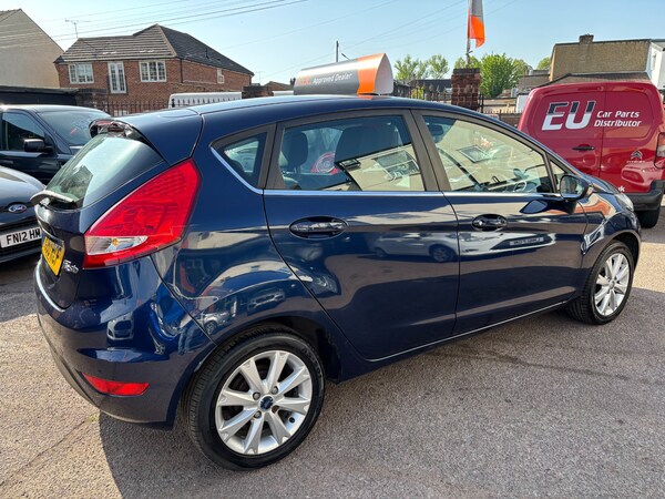 Used Ford Fiesta 2010 for sale - 74491305: Photo 6