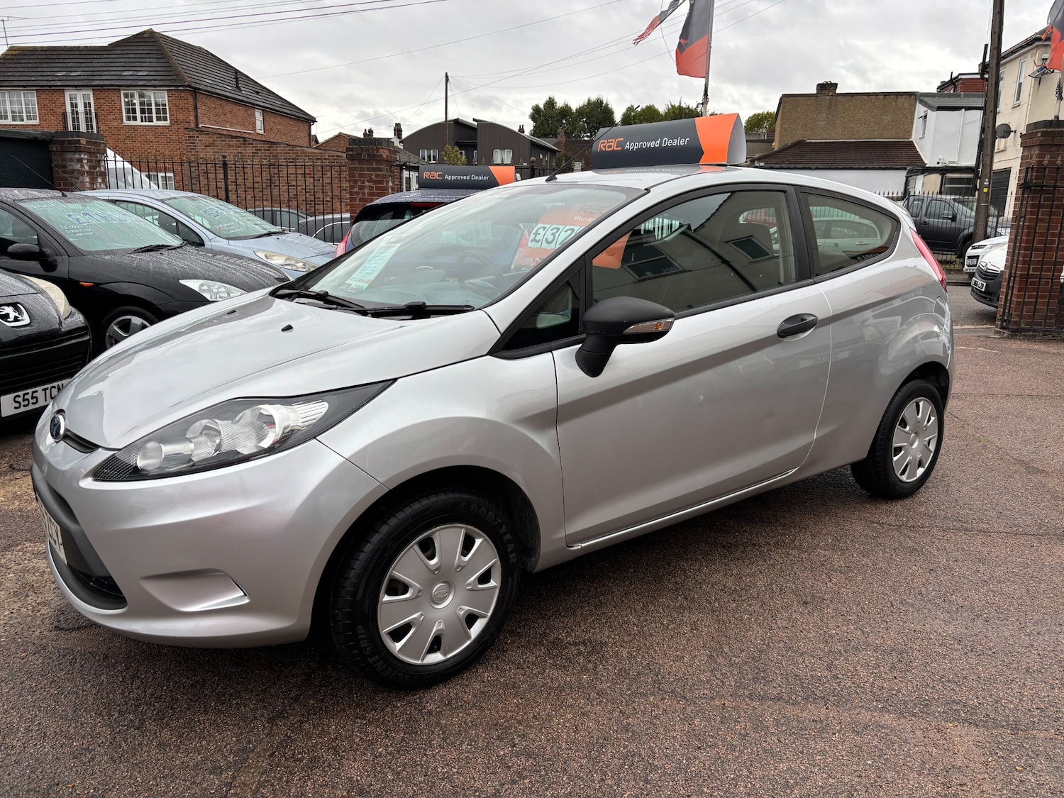 Used Ford Fiesta 2009 for sale - 76127660: Photo 4