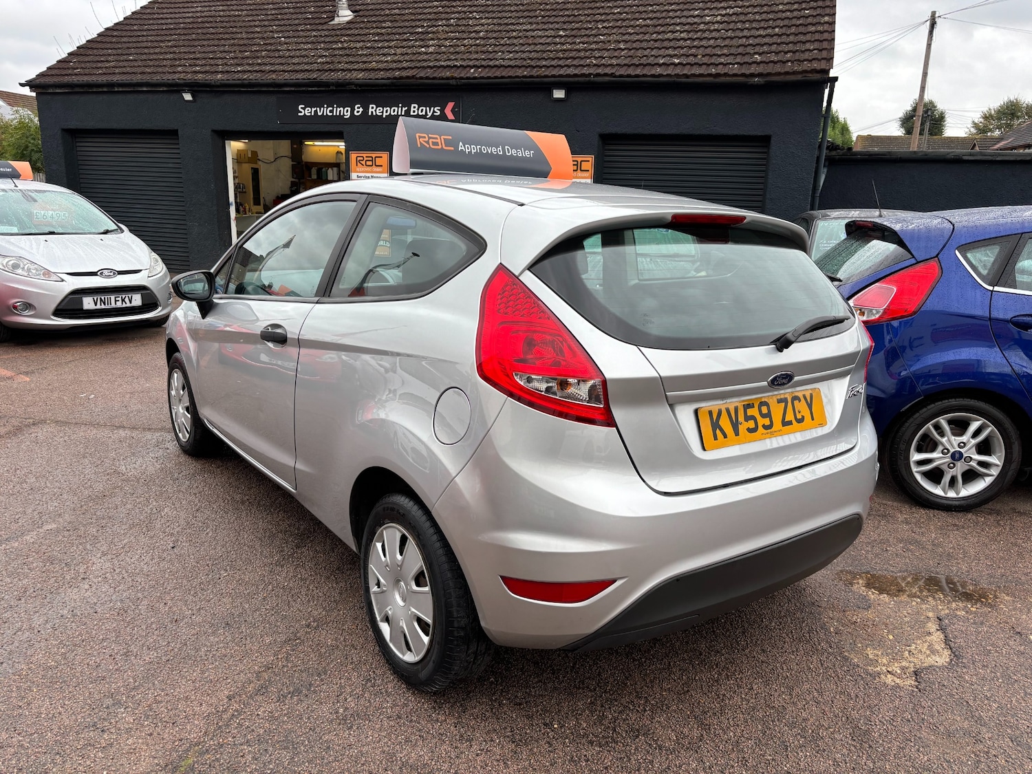 Used Ford Fiesta 2009 for sale - 76127660: Photo 5