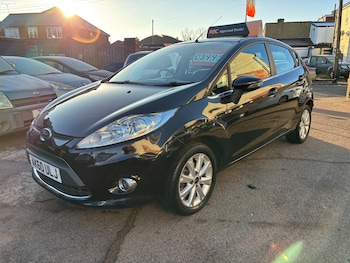 Used Ford Fiesta 2010 for sale - 76611163: Photo