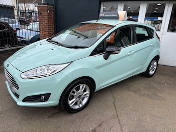 Used Ford Fiesta 2017 for sale - 78121374: Photo