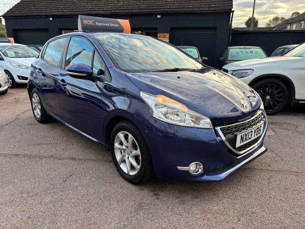 Used Peugeot 208 2013 for sale - 76316448: Photo 1