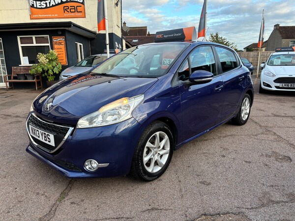 Used Peugeot 208 2013 for sale - 76316448: Photo 3