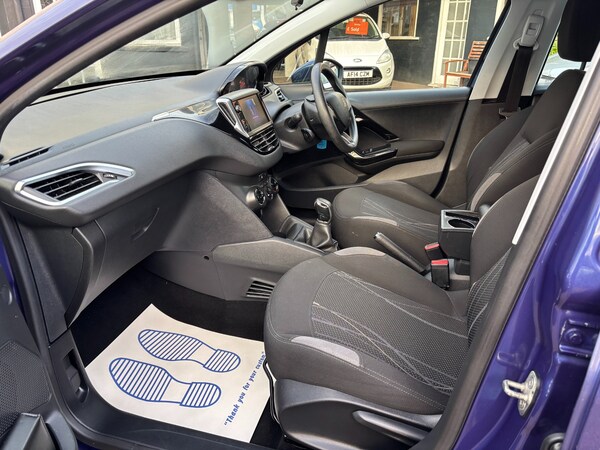 Used Peugeot 208 2013 for sale - 76316448: Photo 5