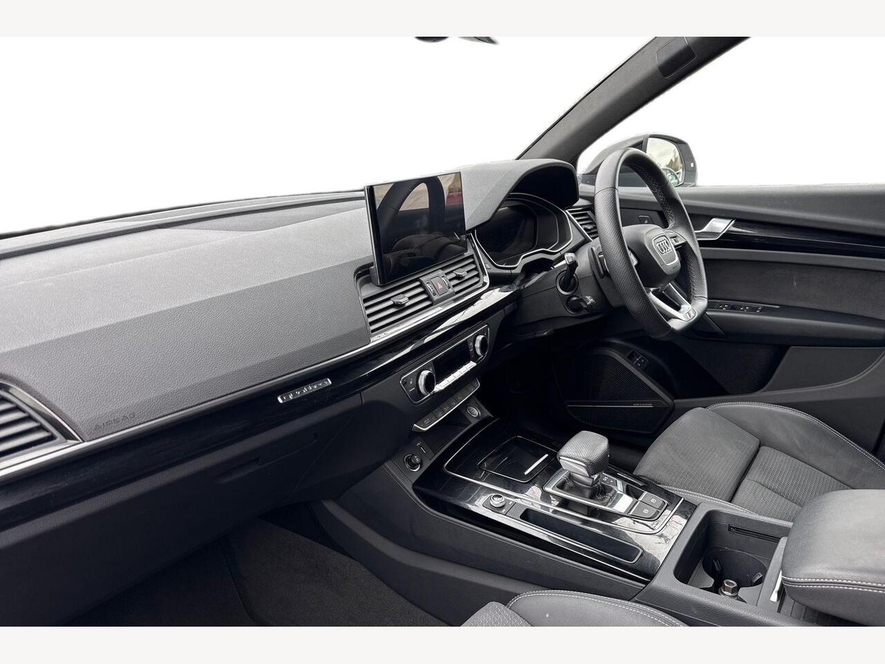 Used Audi Q5 2024 for sale - 77809809: Photo 2