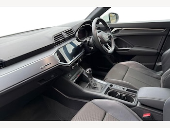 Used Audi Q3 2022 for sale - 77388677: Photo