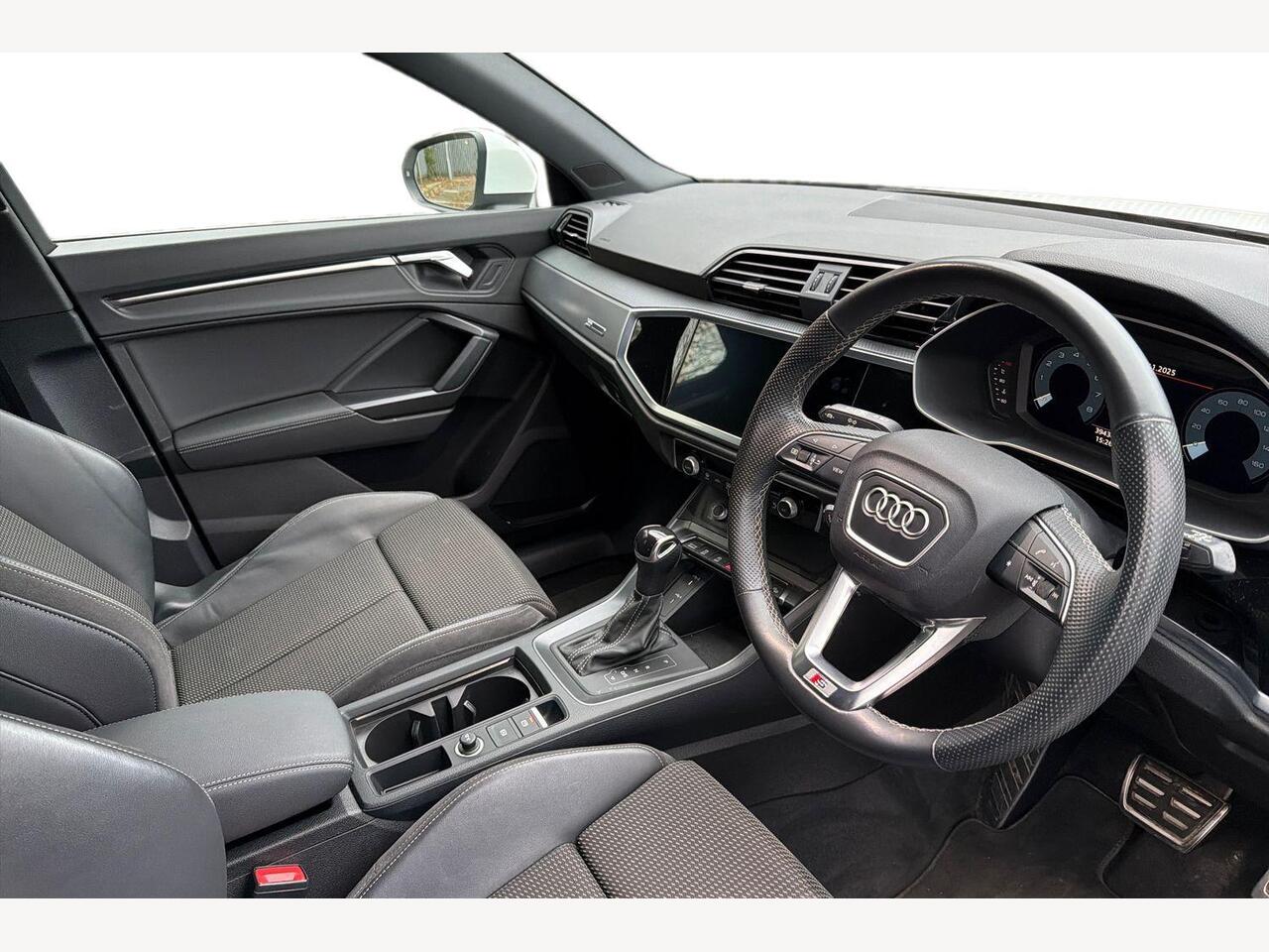 Used Audi Q3 2022 for sale - 77388677: Photo 6