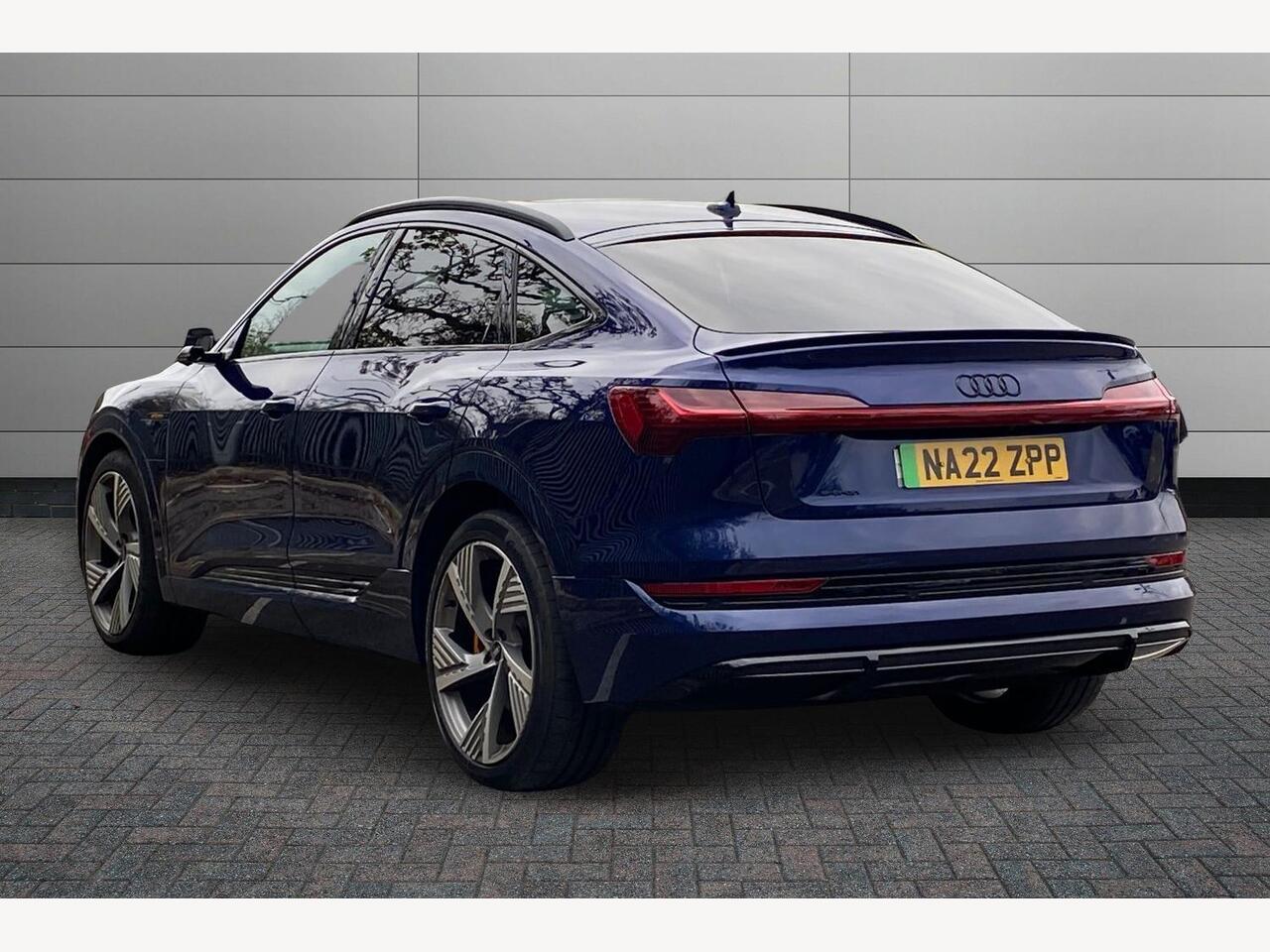Used Audi e-tron 2022 for sale - 76675204: Photo 3