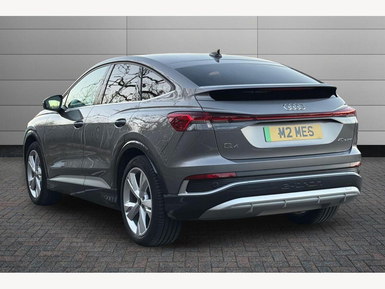 Used Audi Q4 e-tron 2023 for sale - 76675489: Photo 3