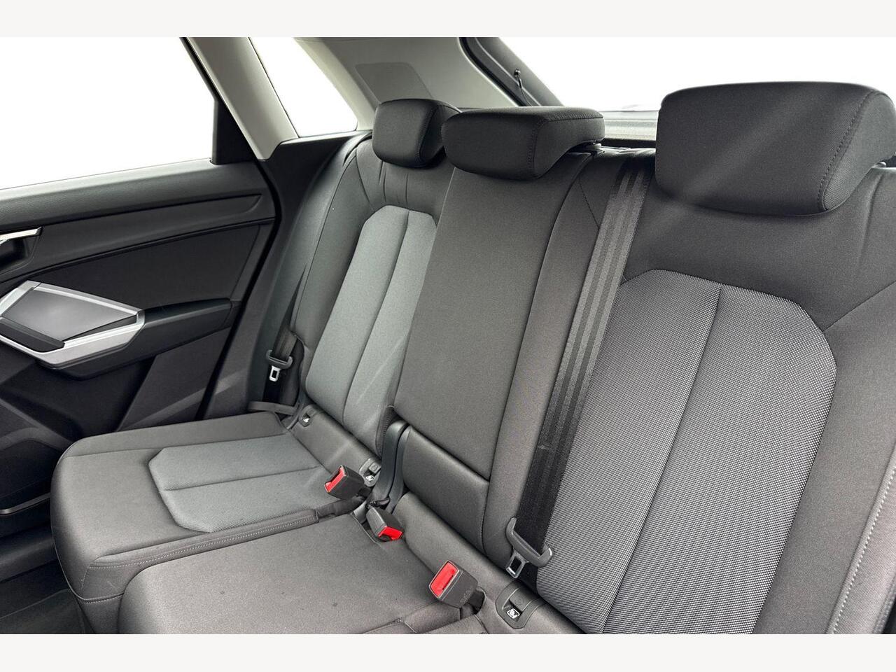 Used Audi Q3 2023 for sale - 77927039: Photo 8