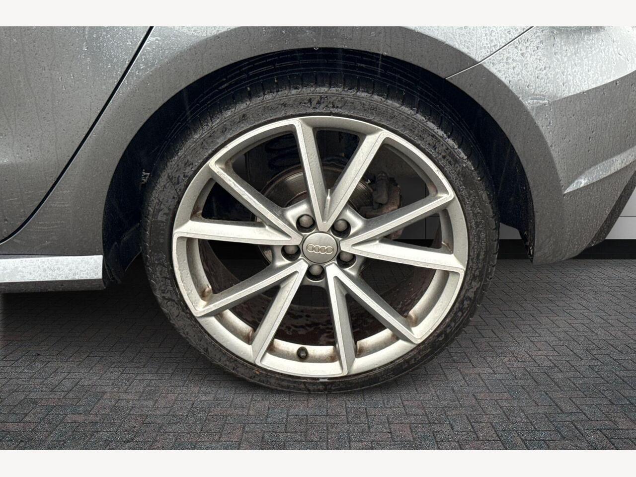 Used Audi A1 2017 for sale - 76999079: Photo 5