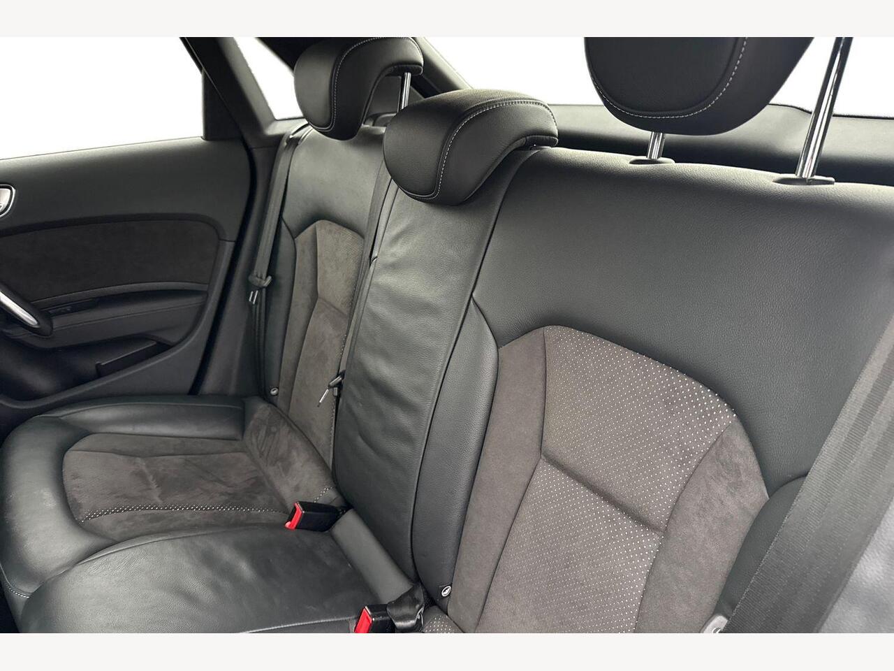 Used Audi A1 2017 for sale - 76999079: Photo 8