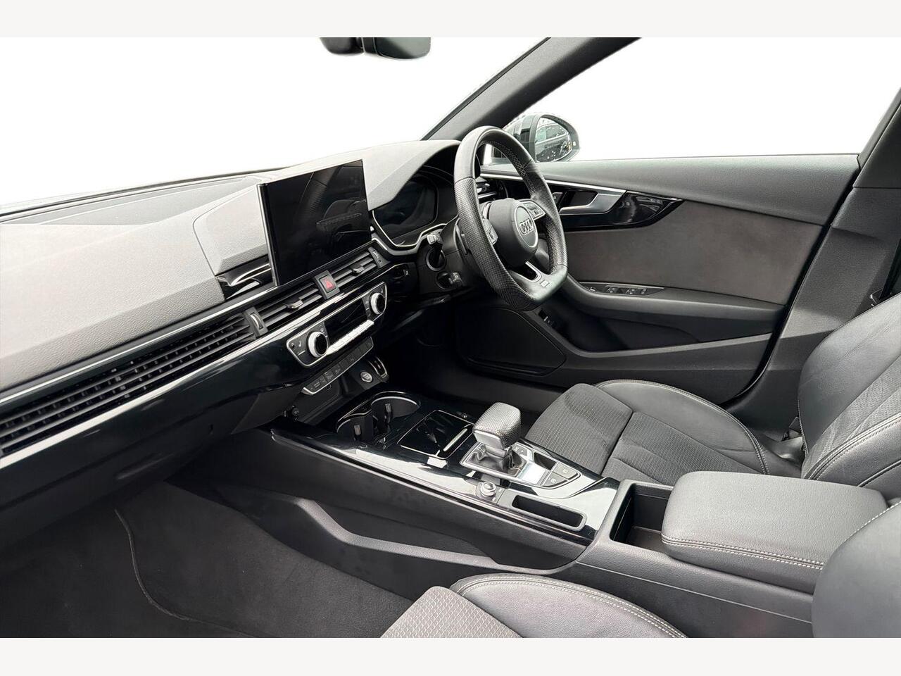 Used Audi A4 2024 for sale - 77498371: Photo 2