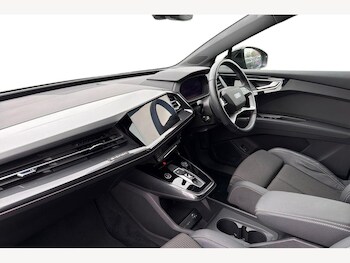 Used Audi Q4 e-tron 2022 for sale - 77512401: Photo