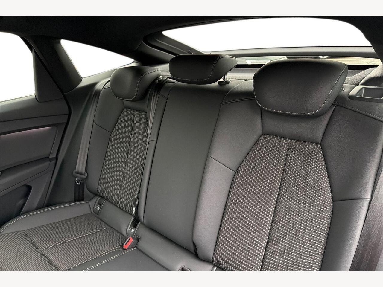 Used Audi Q4 e-tron 2022 for sale - 77512401: Photo 9