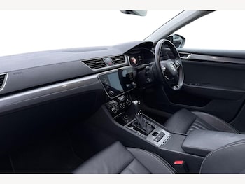 Used Skoda Superb 2023 for sale - 77613865: Photo