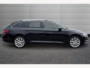 Used Skoda Superb 2023 for sale - 77613865: Photo
