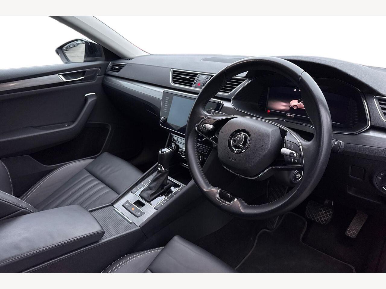 Used Skoda Superb 2023 for sale - 77613865: Photo 6