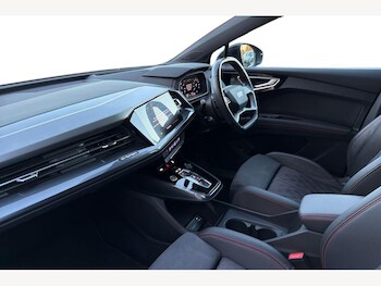 Used Audi Q4 e-tron 2022 for sale - 76745018: Photo