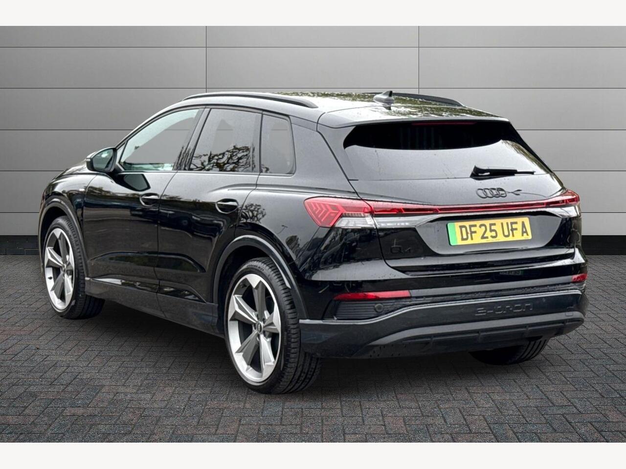 Used Audi Q4 e-tron 2025 for sale - 76679282: Photo 3