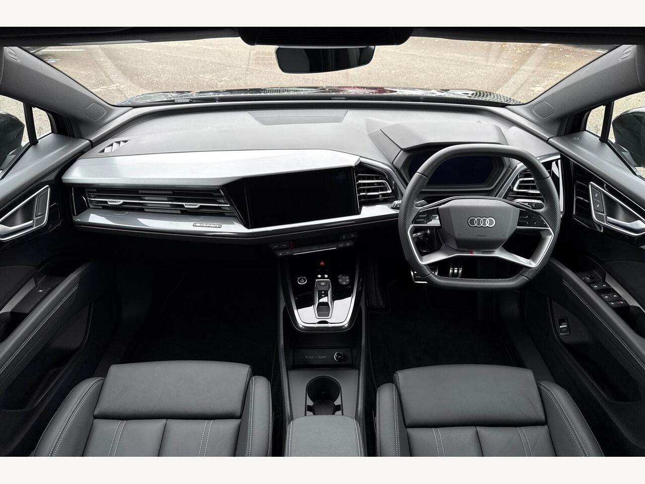 Used Audi Q4 e-tron 2025 for sale - 76679282: Photo 9