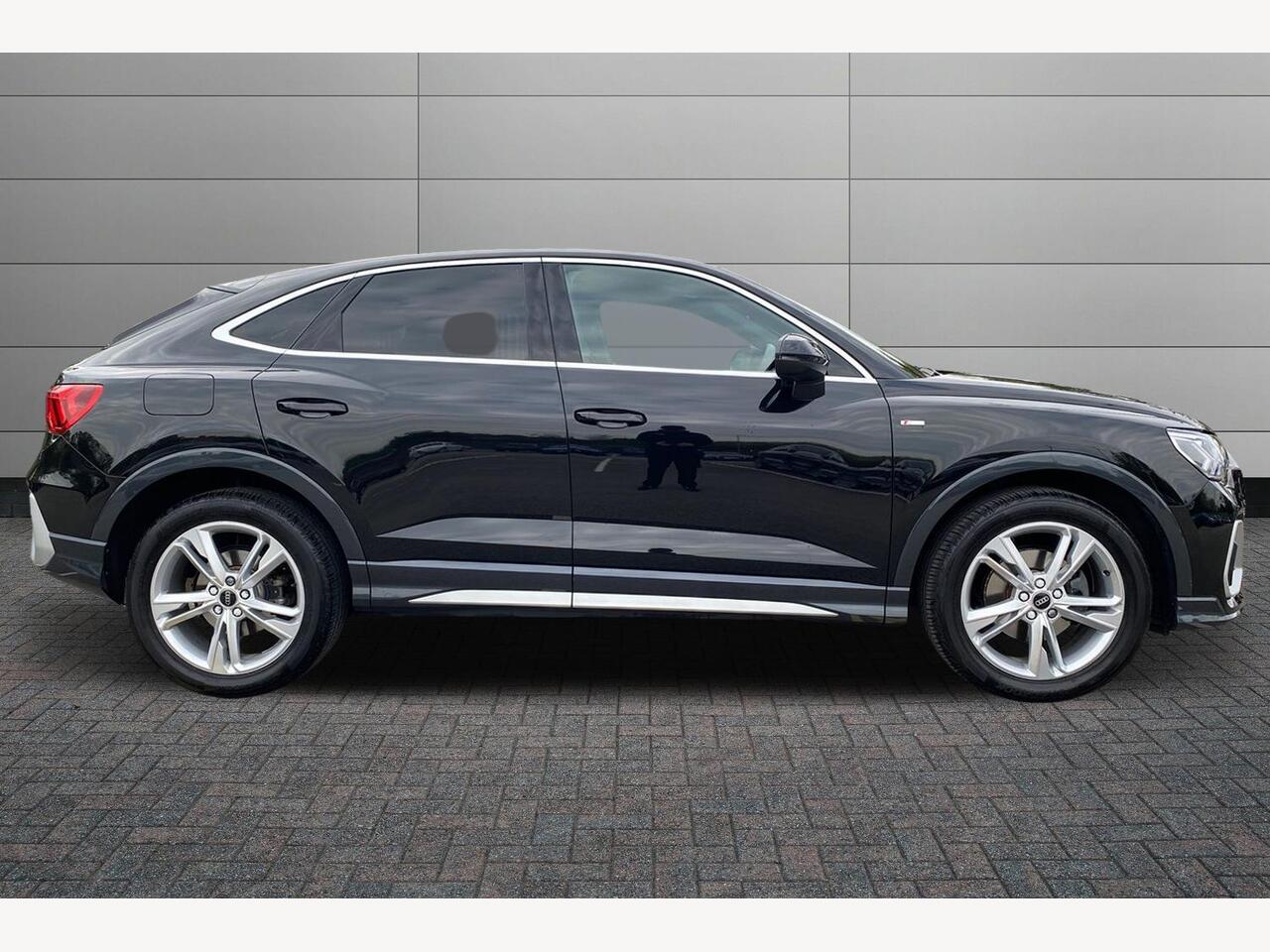 Used Audi Q3 2025 for sale - 76680492: Photo 4