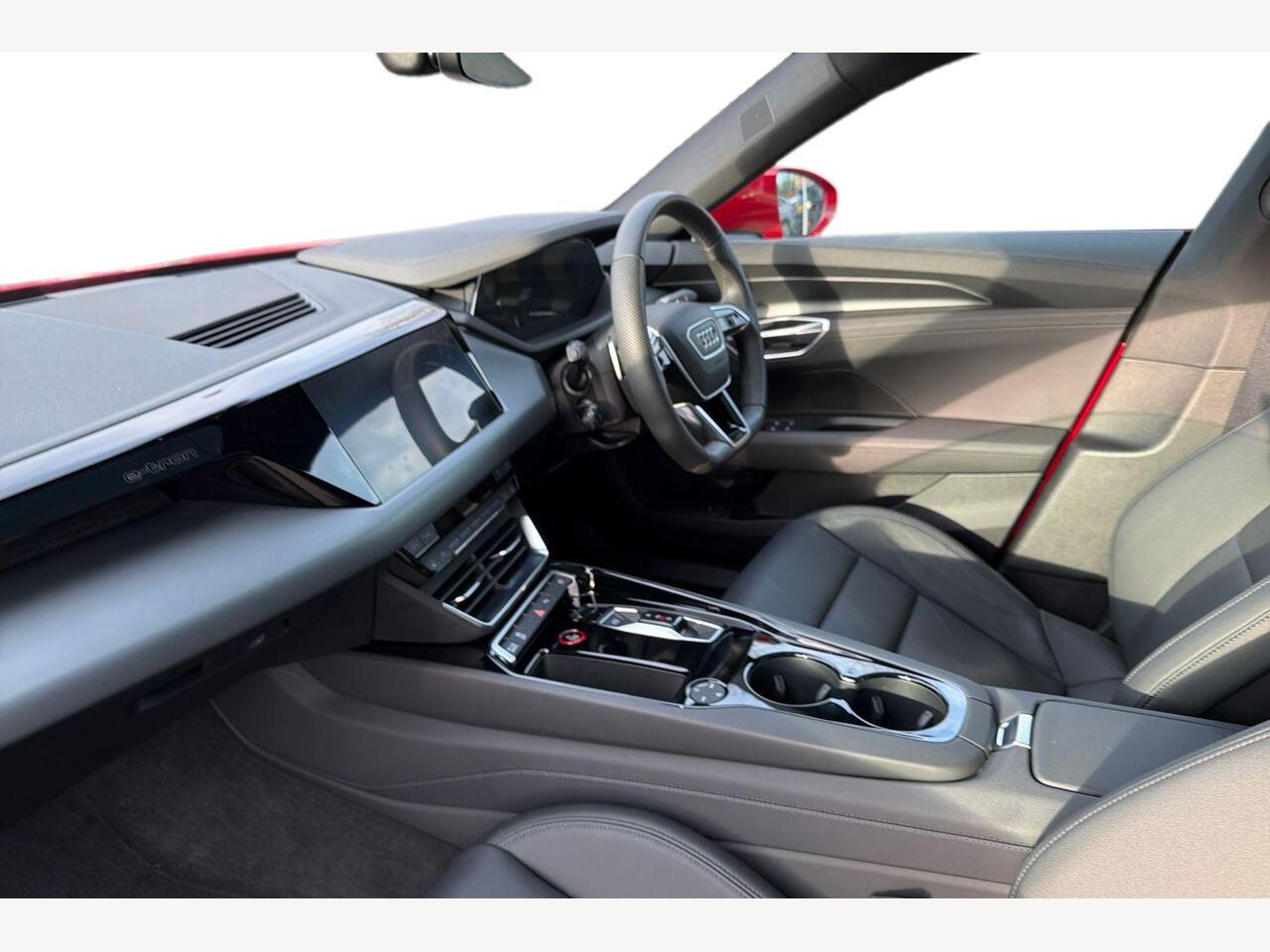 Used Audi e-tron GT 2023 for sale - 77498335: Photo 2