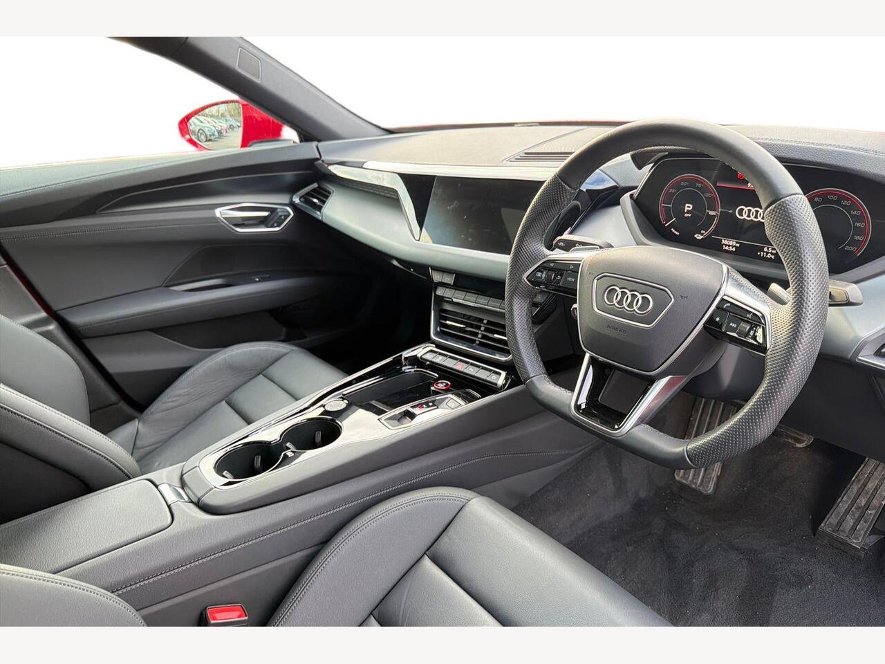 Used Audi e-tron GT 2023 for sale - 77498335: Photo 7