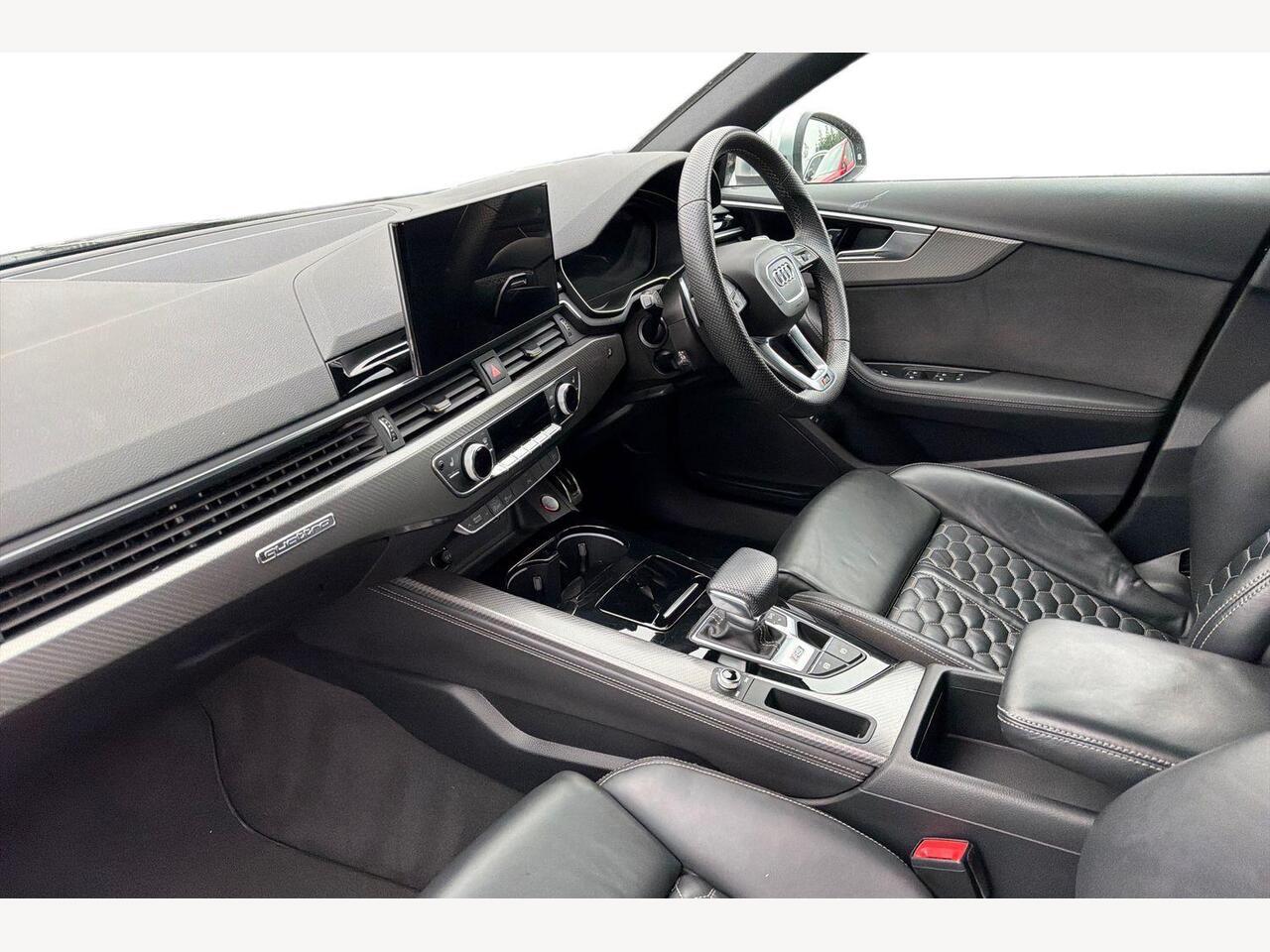 Used Audi RS4 2024 for sale - 77809818: Photo 2