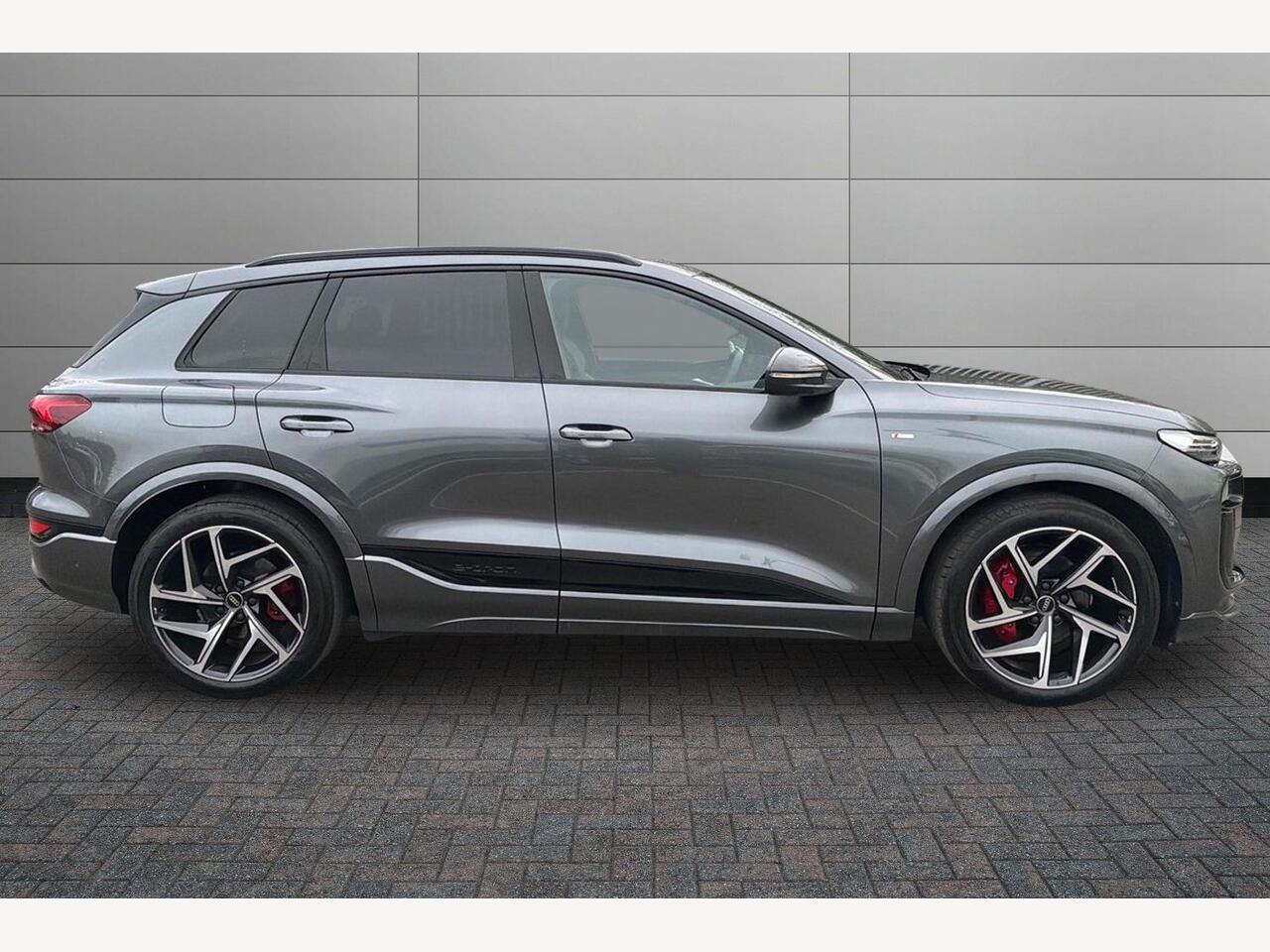 Used Audi Q6 e-tron 2025 for sale - 77809811: Photo 4