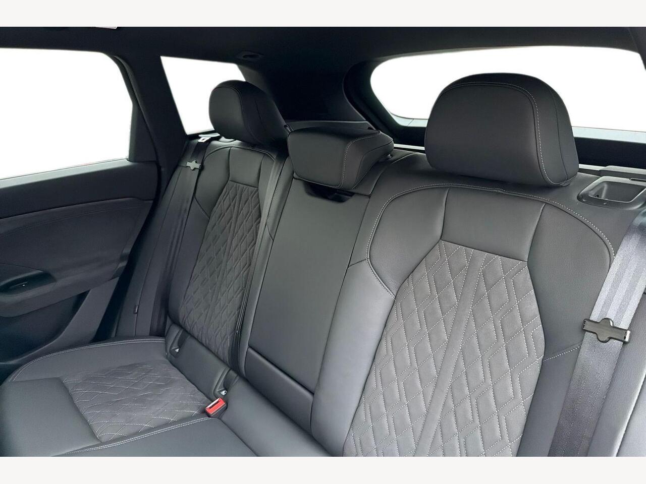 Used Audi Q6 e-tron 2025 for sale - 77809811: Photo 8