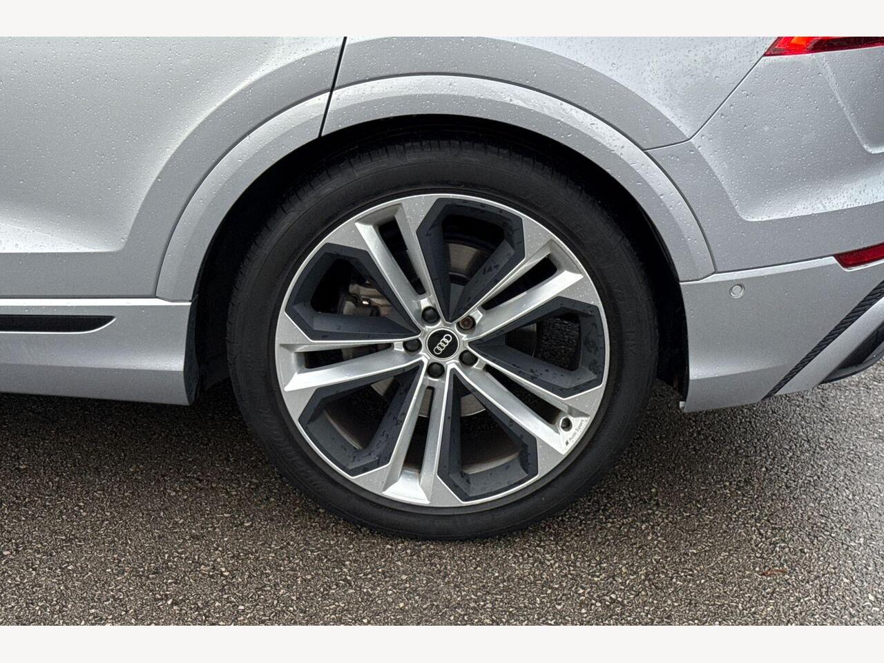 Used Audi Q8 2021 for sale - 76680805: Photo 5