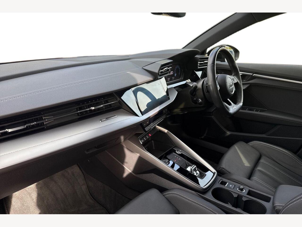 Used Audi A3 2023 for sale - 76914654: Photo 2