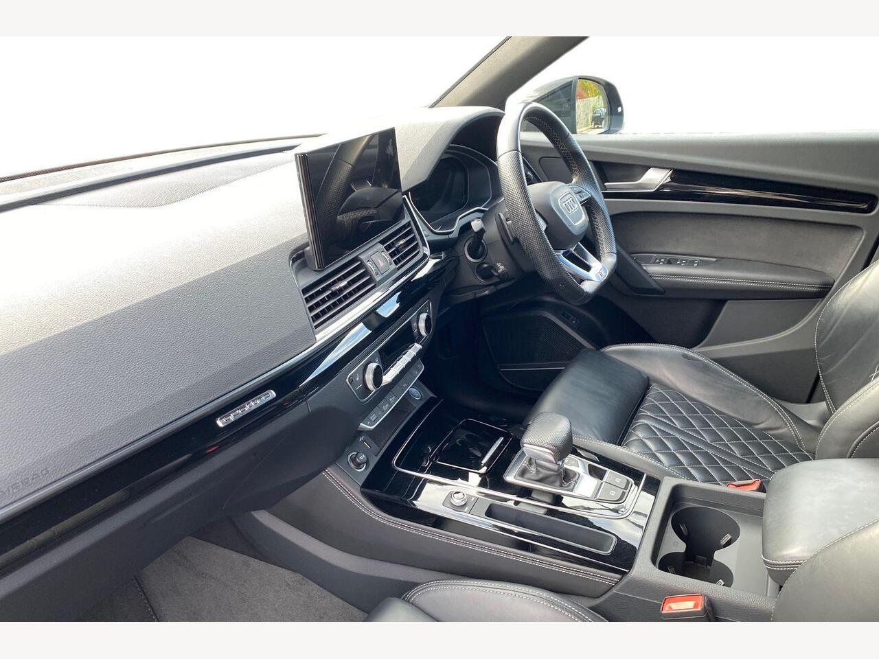 Used Audi Q5 2022 for sale - 76674665: Photo 2