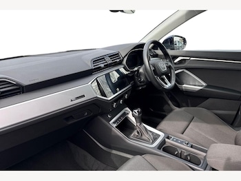 Used Audi Q3 2022 for sale - 78036632: Photo