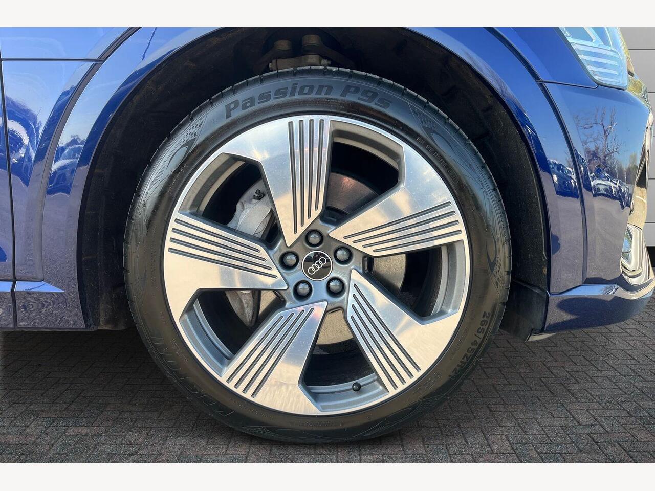 Used Audi e-tron 2022 for sale - 78169182: Photo 5