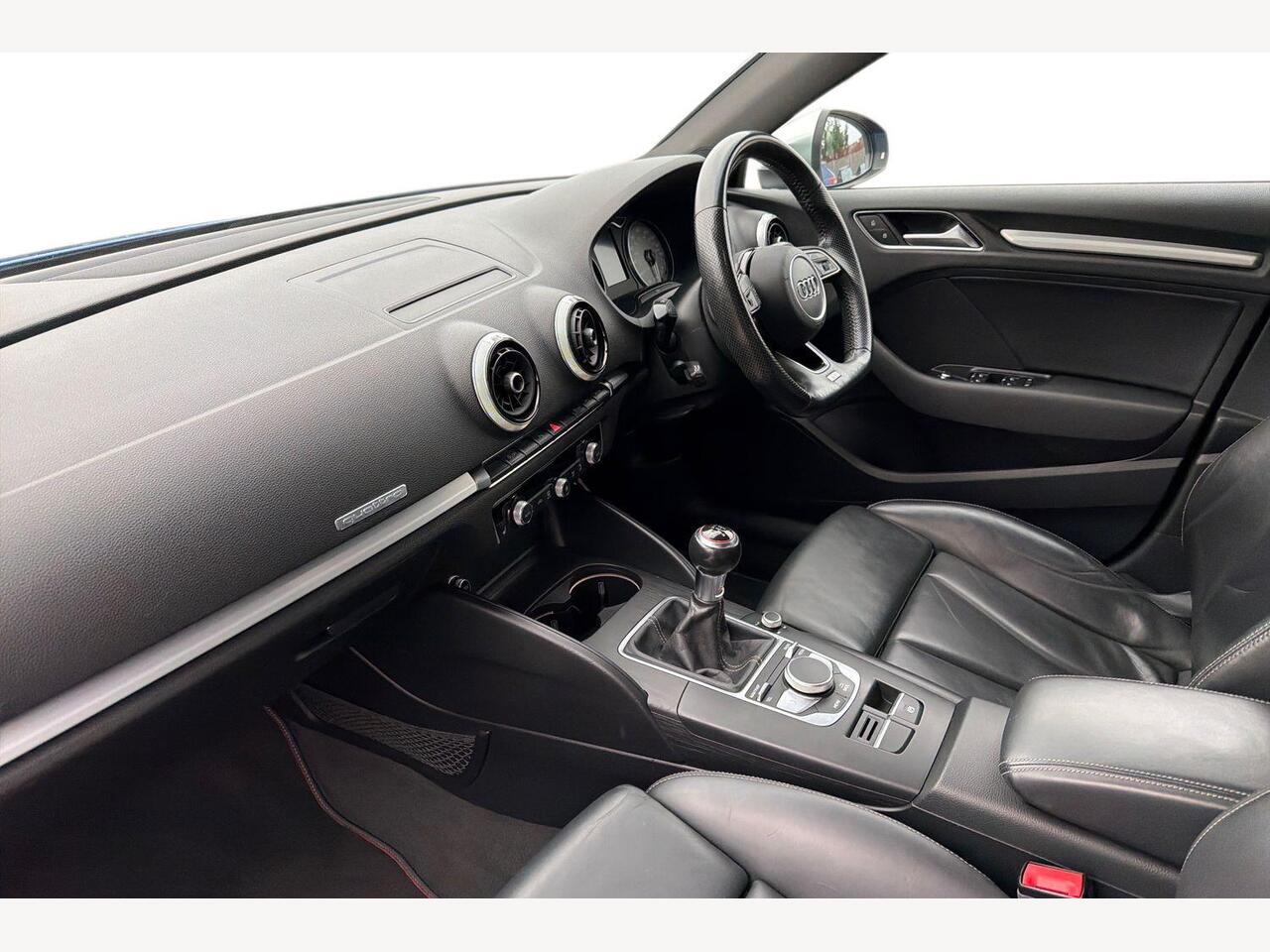 Used Audi A3 2017 for sale - 77360396: Photo 2