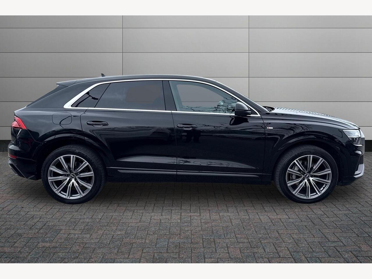 Used Audi Q8 2020 for sale - 77809813: Photo 4