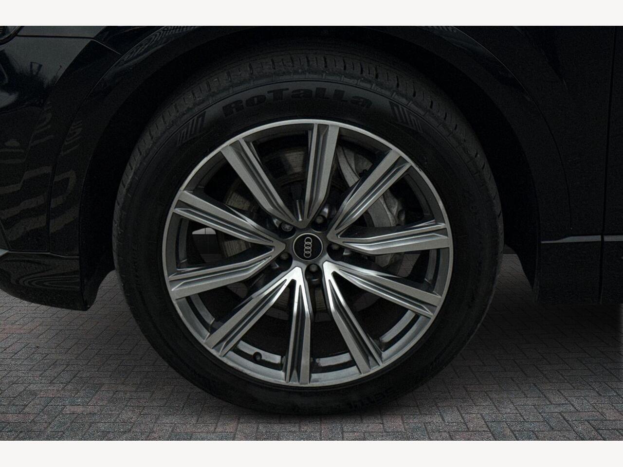 Used Audi Q8 2020 for sale - 77809813: Photo 5