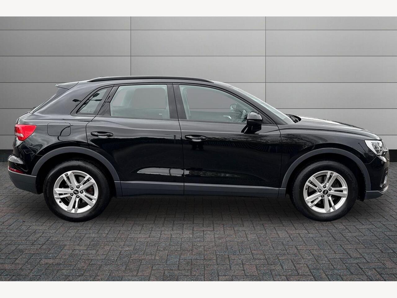 Used Audi Q3 2023 for sale - 78202383: Photo 4
