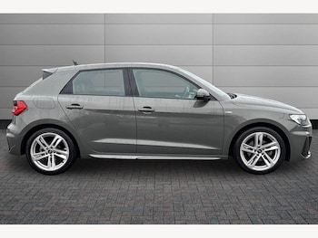 Used Audi A1 2022 for sale - 77710833: Photo