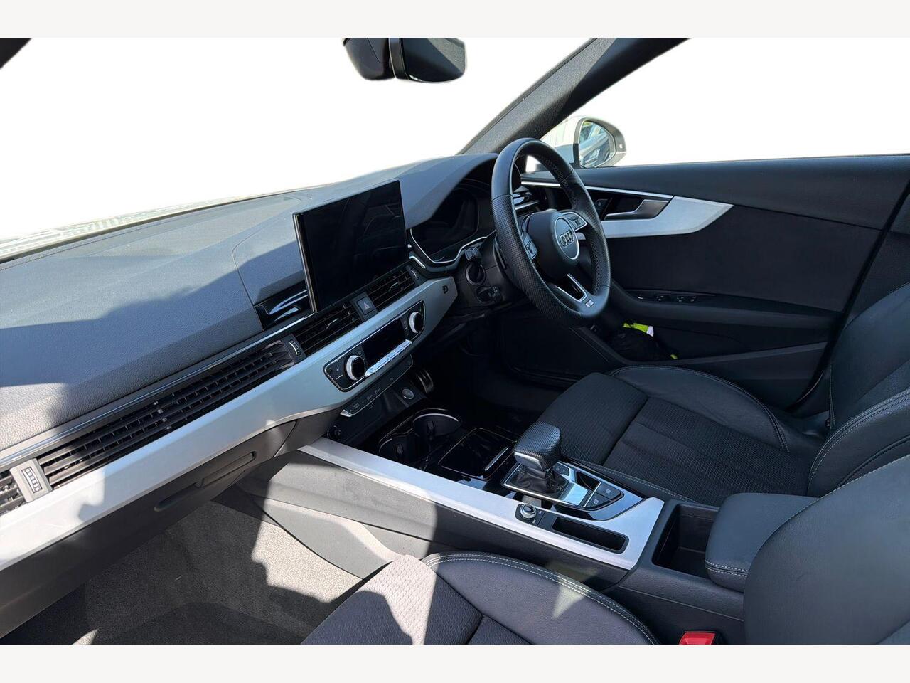 Used Audi A4 2024 for sale - 78158909: Photo 2