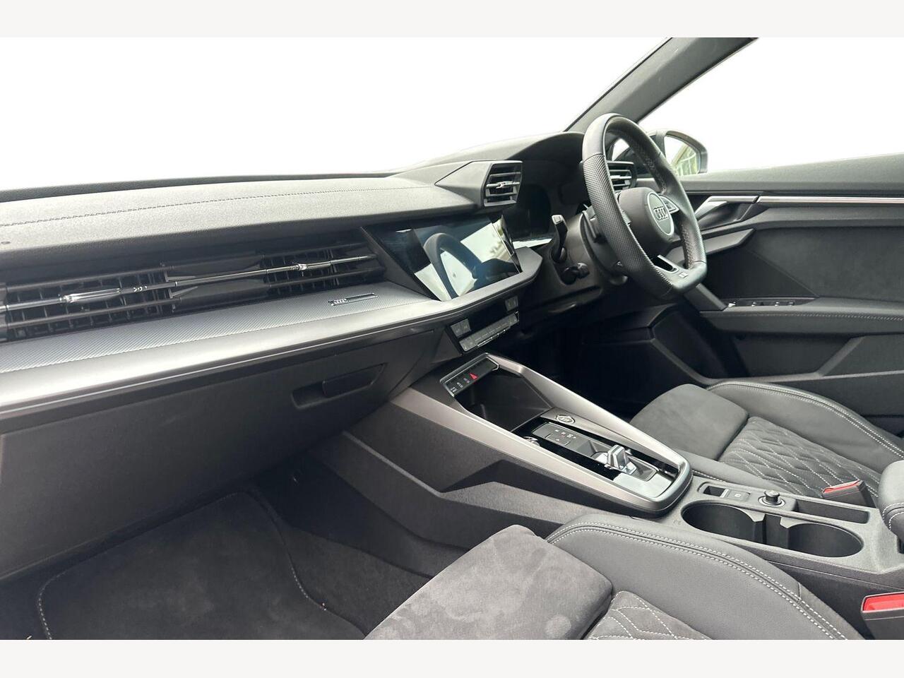 Used Audi A3 2023 for sale - 77098911: Photo 2