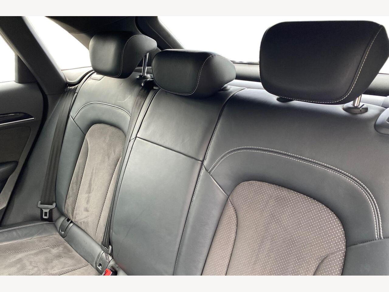 Used Audi Q3 2018 for sale - 76673359: Photo 8